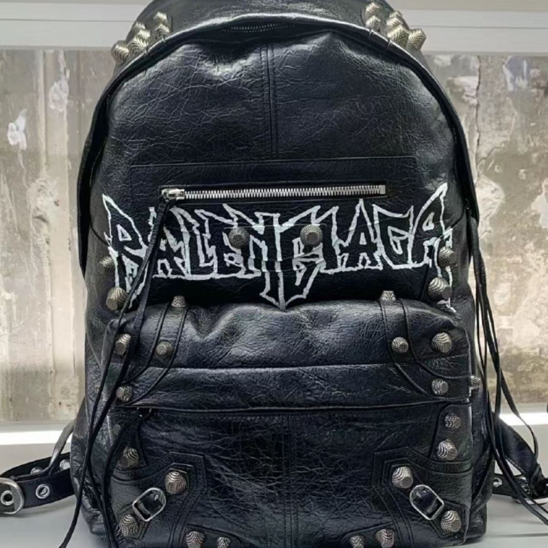 Ba*len*cia*ga backpacks